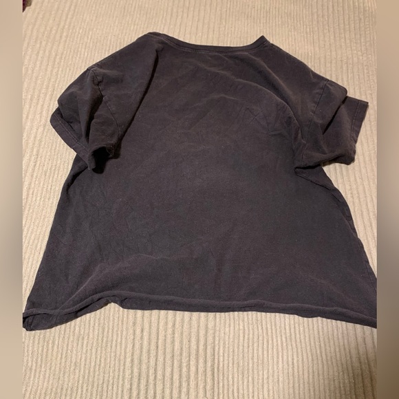 🤎Women’s “Yellowstone Ready For Adventure” graphic tee - Picture 2 of 2